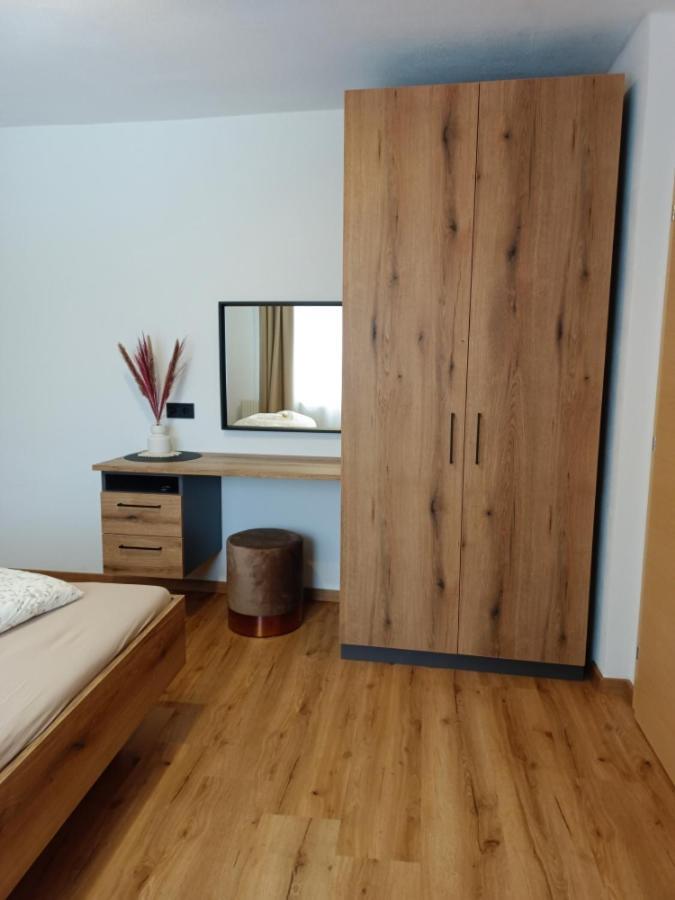 Haus Felix Apartment Pettneu am Arlberg Exterior foto